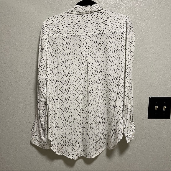 Velvet Heart Collared Button Down White w Black Star Pattern Blouse MEDIUM - Picture 7 of 7